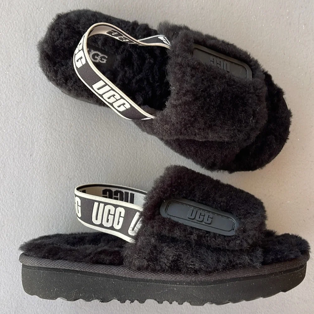 UGG Disco Slide Kids Black Fluffy Sandals - Slippers Size 13